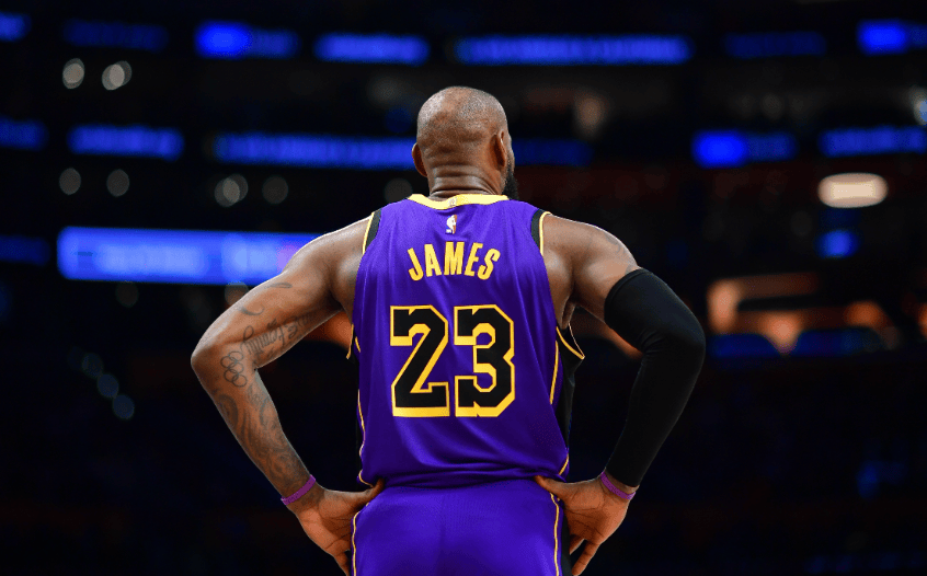只差7场詹姆斯又要达成NBA神纪录现役他人看不到尾灯竞技宝JJB入口(图2)
