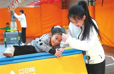 竞技宝JJB注册“这样的大哥哥大姐姐我们喜欢”(图8)