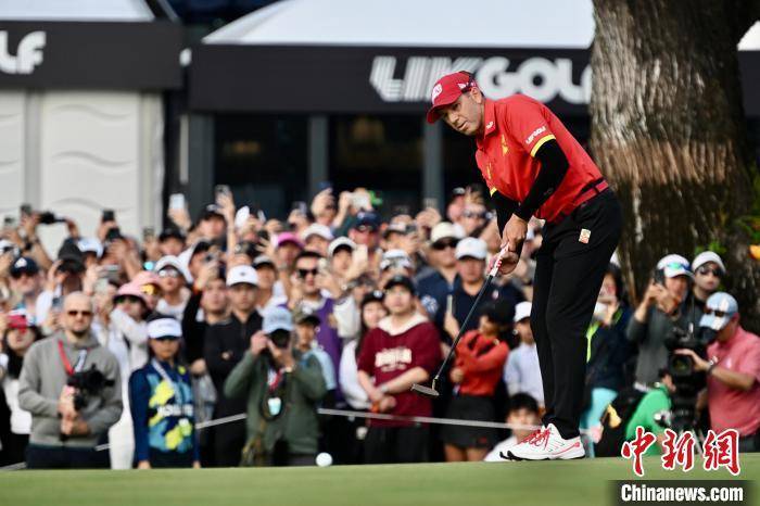 “LIV Golf 2竞技宝JJB025”职业高尔夫球巡回赛中国香港站闭幕(图1)