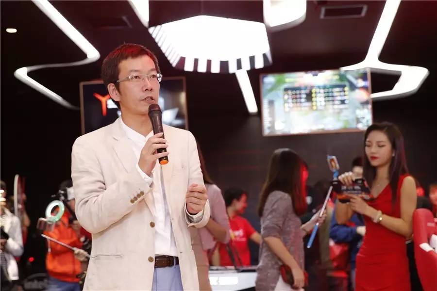 最强电竞乐园落户上海终极游戏体验治愈玩家们蓝瘦香菇的心竞技宝JJB入口(图6)