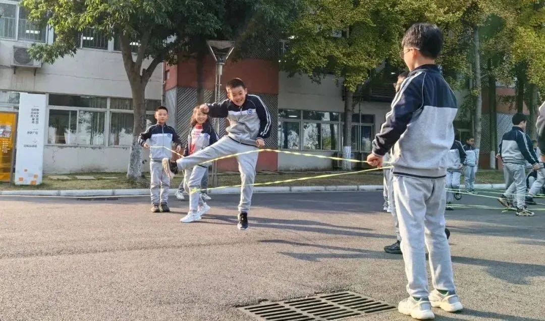 推动金融支持体育产业高质竞技宝JJB注册量发展(图1)